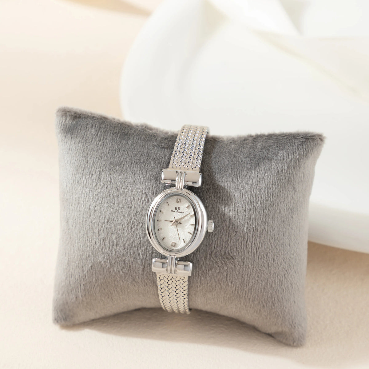 L&P™ Shira